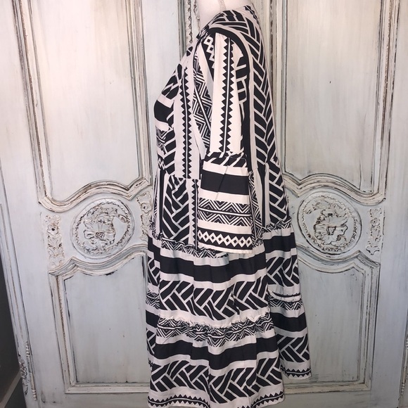 Wayward Fancies eShakti Black and White Graphic Print Babydoll Styling Dress - Picture 8 of 14